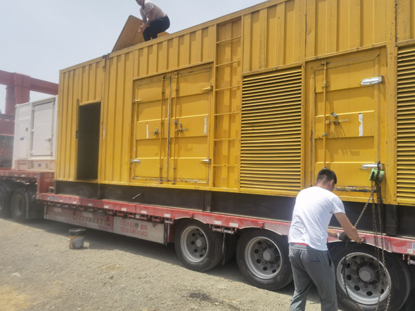 宁陕除了负载情况和发动机维护，还有哪些因素会影响 200kw 柴油发电机的油耗？