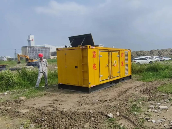 宁陕200KW柴油发电机机组每小时的油耗量受哪些因素影响？